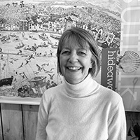 Liz MacDowell